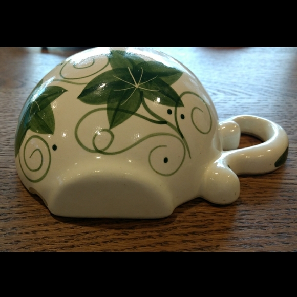 Vintage Ivy Teacup Wall Pocket - Picture 4 of 11